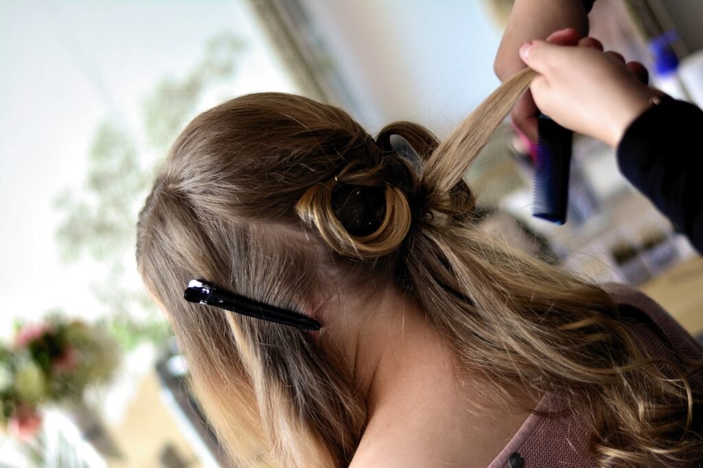 hair-5473077_1280
